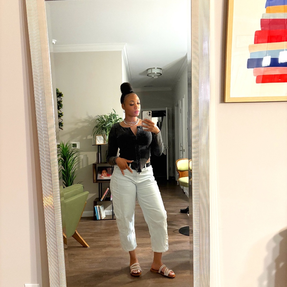 Meet your posher, Jazz